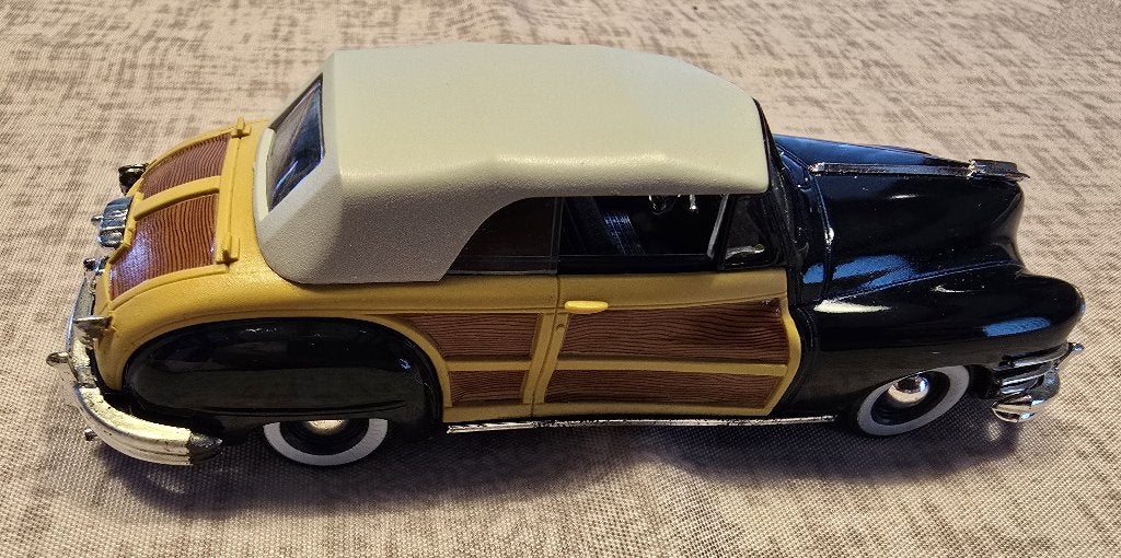 2 Miniatuurauto Chrysler - Fiat, Ophalen of Verzenden