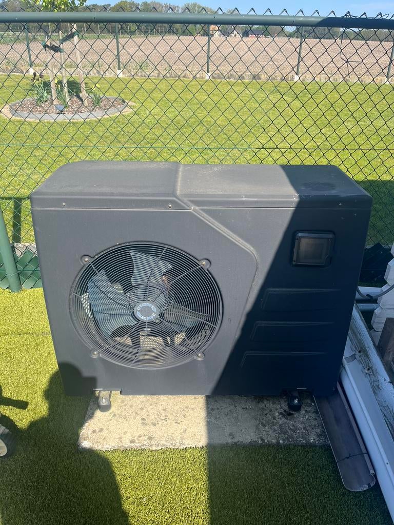 Zwembad warmtepomp 14kw incl waterpomp, Enlèvement, Utilisé