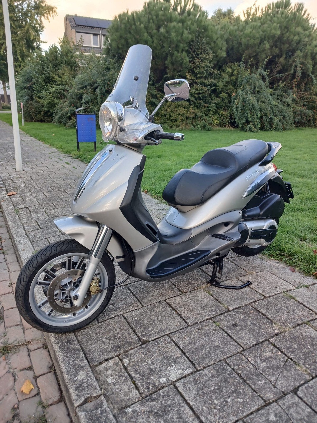 piaggio beverly 500cc, Motoren, Scooter, Occasion, Particulier, Minimaal motorrijbewijs A2
