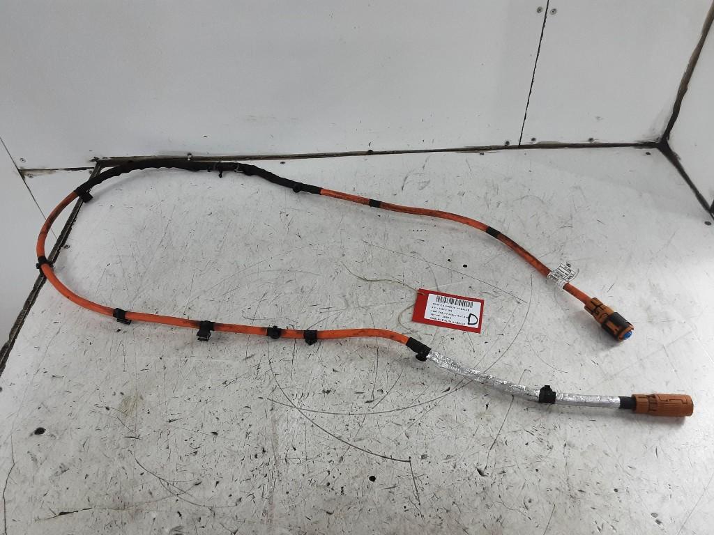 CABLE DE CHARGE BMW X5 (F15) (01-2013/07-2018) (6800374), Mevr. I. Hauben, Utilisé, BMW, Rue de l'Espoir 34 34
4030  GRIVEGNÉE, BE