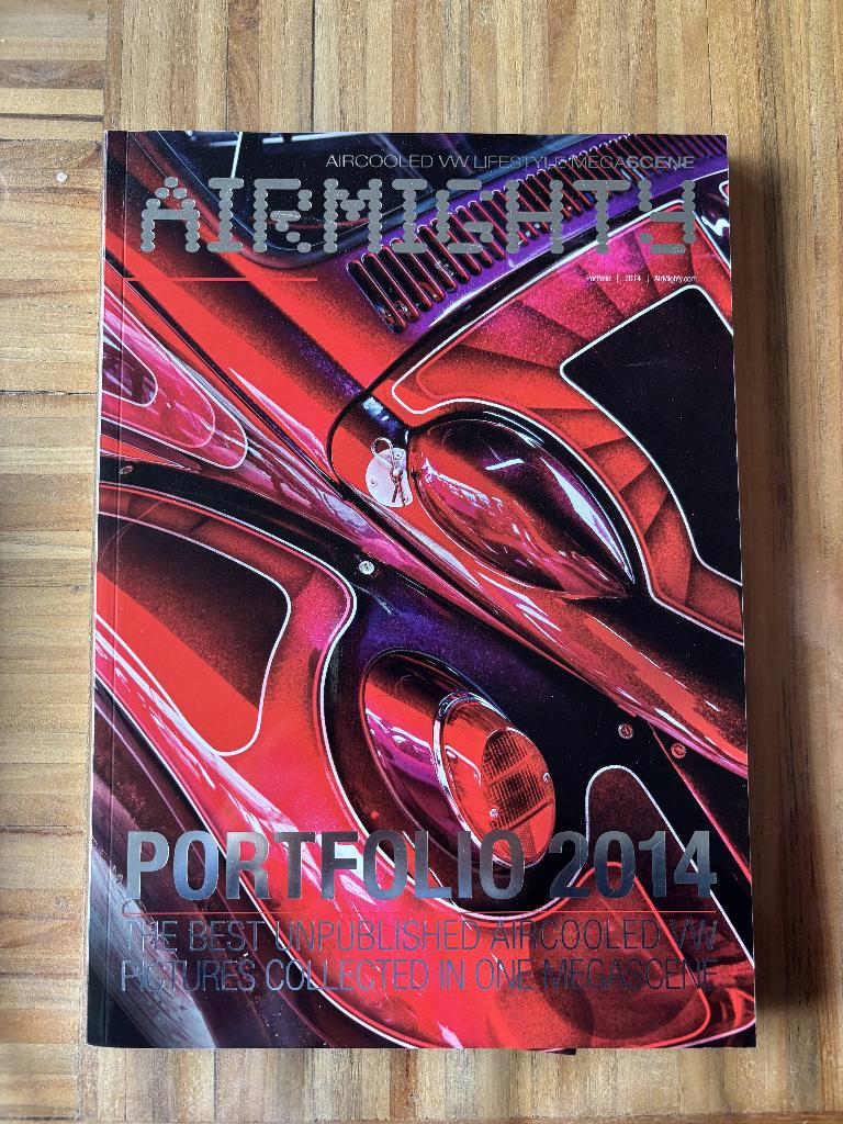 Magazine Airmighty Megascene Portfolio de 2014, Ophalen of Verzenden, Zo goed als nieuw, Volkswagen