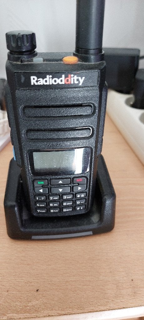 DMR UHF/VHF, Télécoms, Talkies-walkies & Walkies-talkies, Talkie-walkie ou Walkie-talkie, 15 km ou plus, Avec clip de ceinture