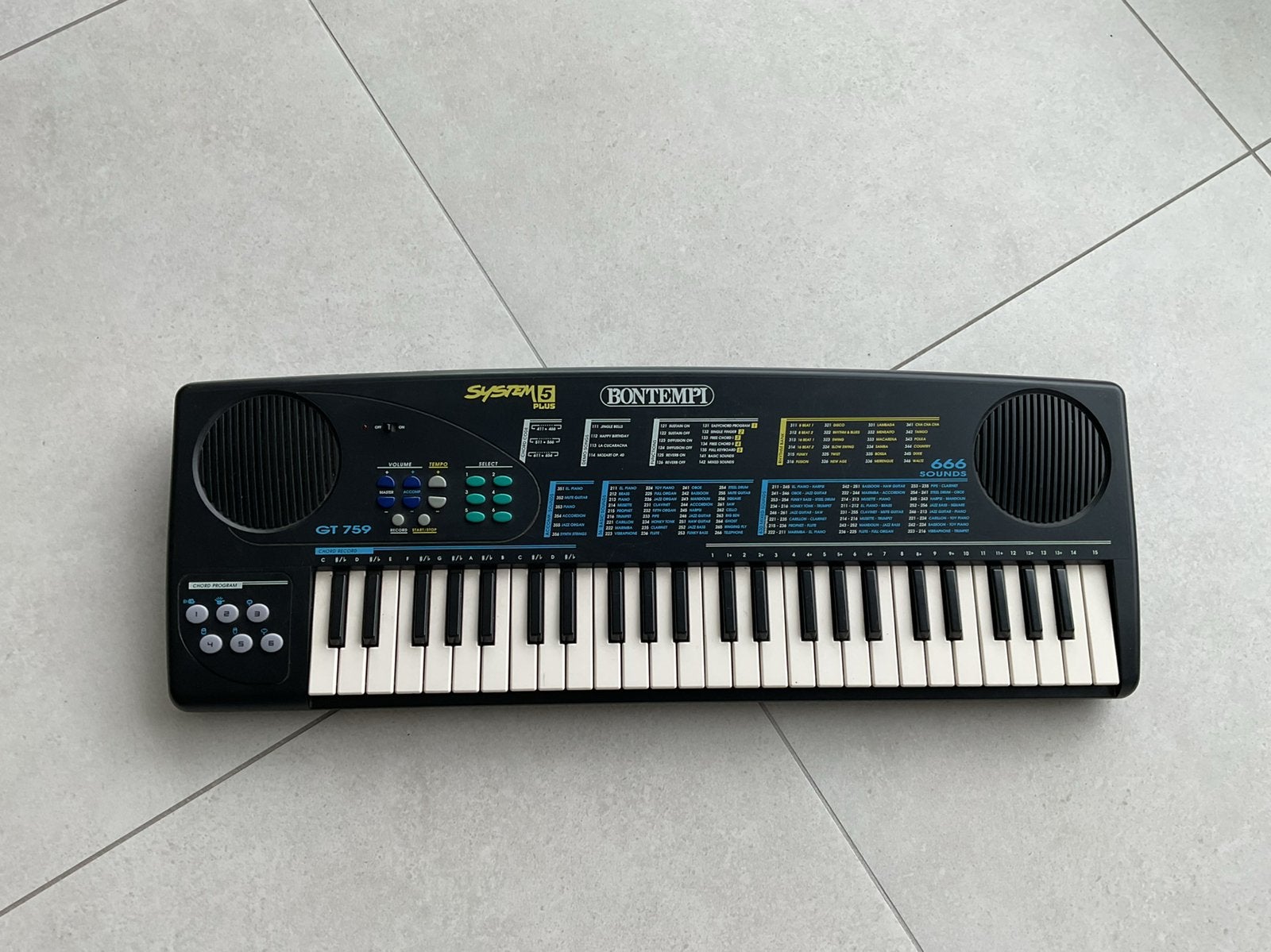 Bontempi muziek Keyboard in zeer goede staat!, Muziek en Instrumenten, Keyboards, Ophalen, Zo goed als nieuw