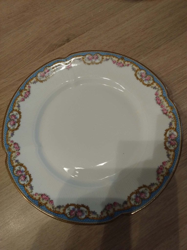 Service de table, porcelaine de Limoges C.F.P, Enlèvement, Comme neuf, Porcelaine, Assiette ou Plat