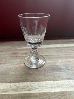 Vintage wijnglas op voet, Antiek en Kunst, Ophalen
