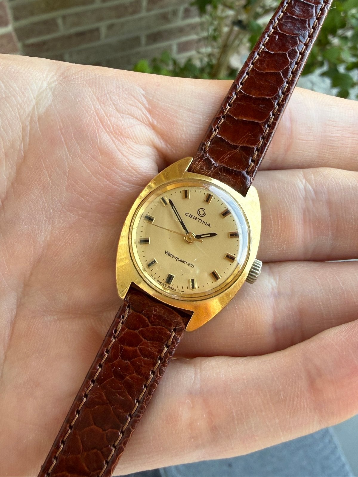 Vintage Certina horloge, Bijoux, Sacs & Beauté, Montre-bracelet, Autres marques, Enlèvement ou Envoi, Cuir