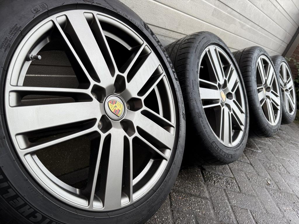 20 “ Porsche Taycan Panamera 4s E-Hyrbid S Turbo 971 velgen, Gebruikt, -, 275 mm, -