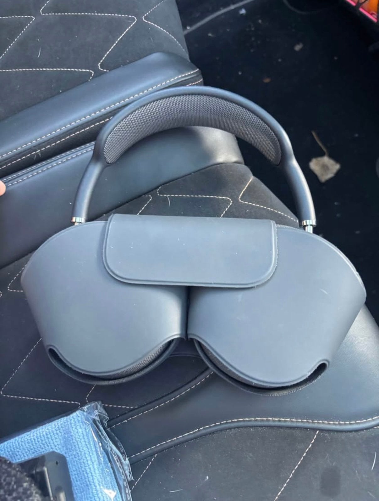 Casque apple pro max, Enlèvement, Comme neuf