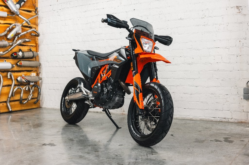 KTM 690 SMC R SUPERMOTO, Motoren, Occasion, Bedrijf, 690 cc, ABS