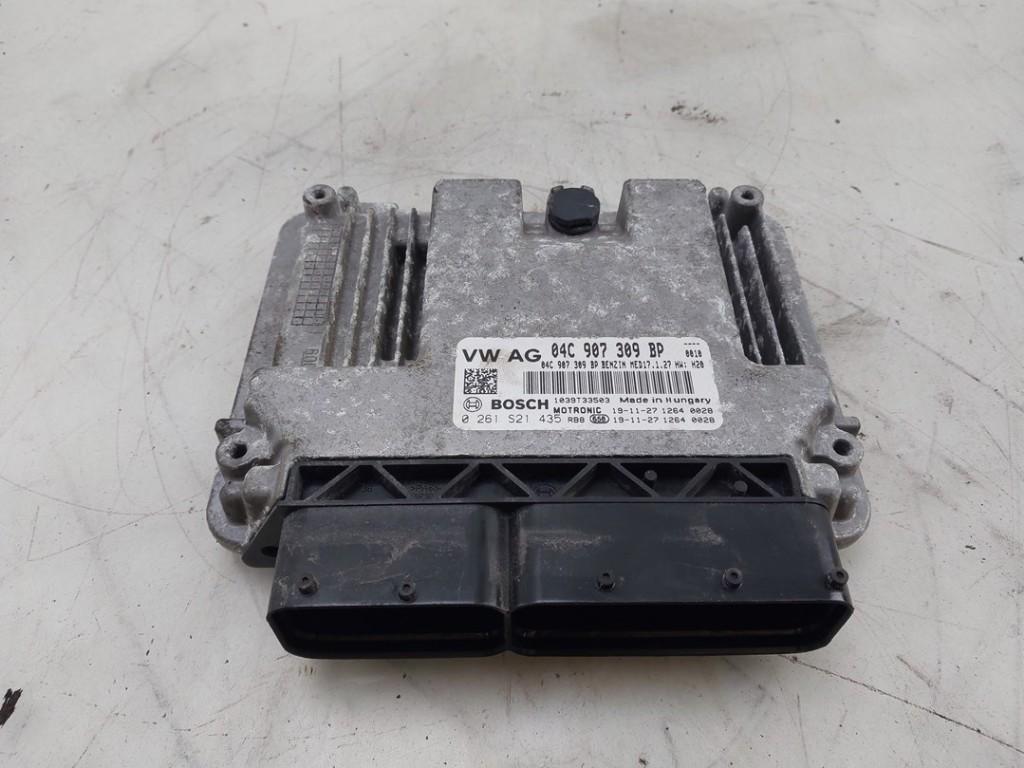 COMPUTER MOTOR Skoda Fabia III (NJ3) (01-2014/06-2021), Robert Bosch AG, Gebruikt, Skoda, Robert-Bosch-Allee 1
74232  Abstatt, DE