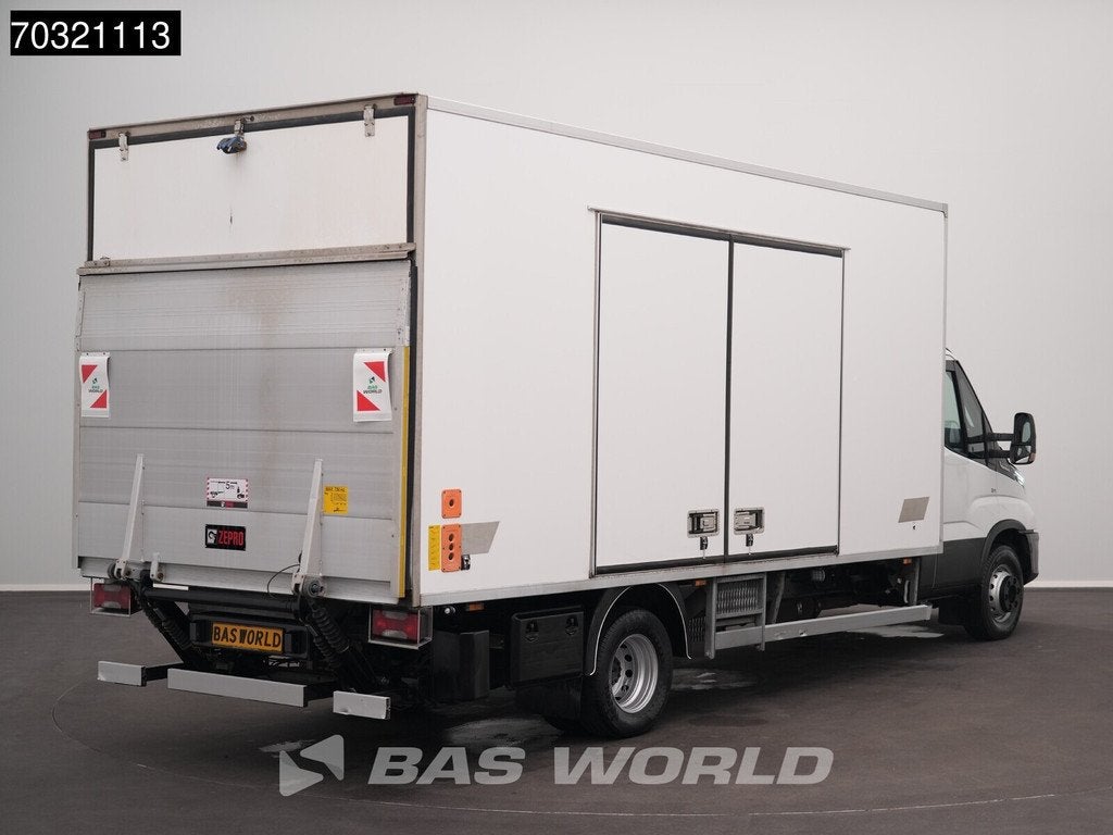 Iveco Daily 72C18 3.0L Automaat Laadklep Zijdeur 180PK Bakwa, Auto's, Bestelwagens en Lichte vracht, Automaat, Gebruikt, Euro 6