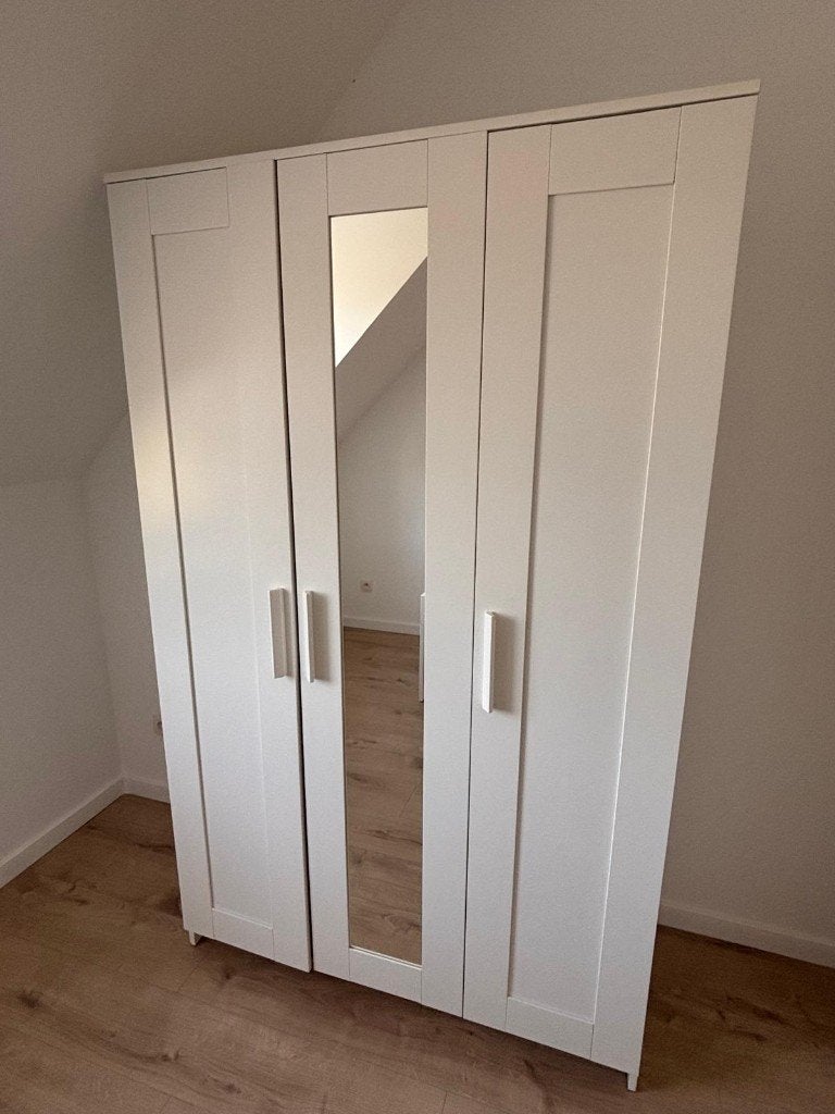 2 Mooie kasten te koop (wit en bruin), Met deur(en), 150 tot 200 cm, Nieuw, Ophalen of Verzenden