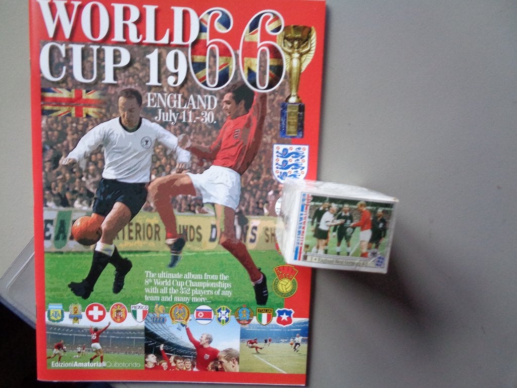 ALBUM RARE COUPE DU MONDE DE FOOT D'ANGLETERRE 1966 complet, Envoi, Neuf