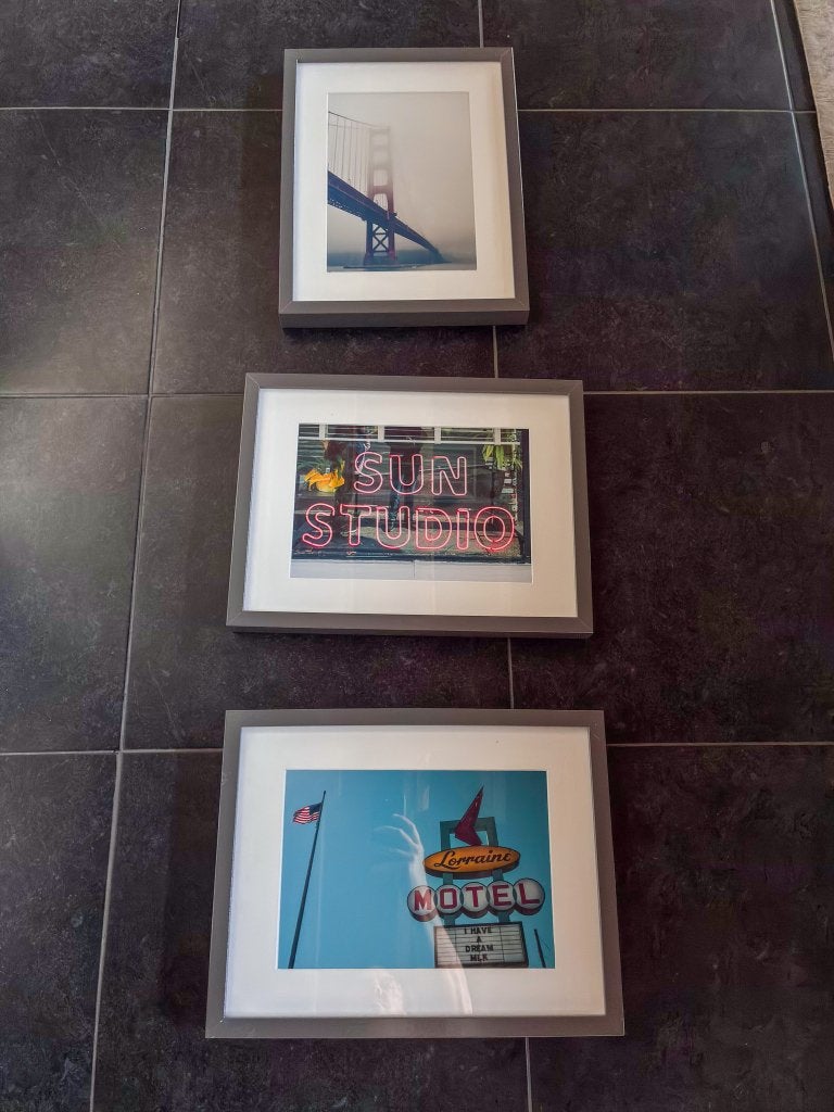 3 cadres gris avec photo, Enlèvement, Comme neuf, Bois