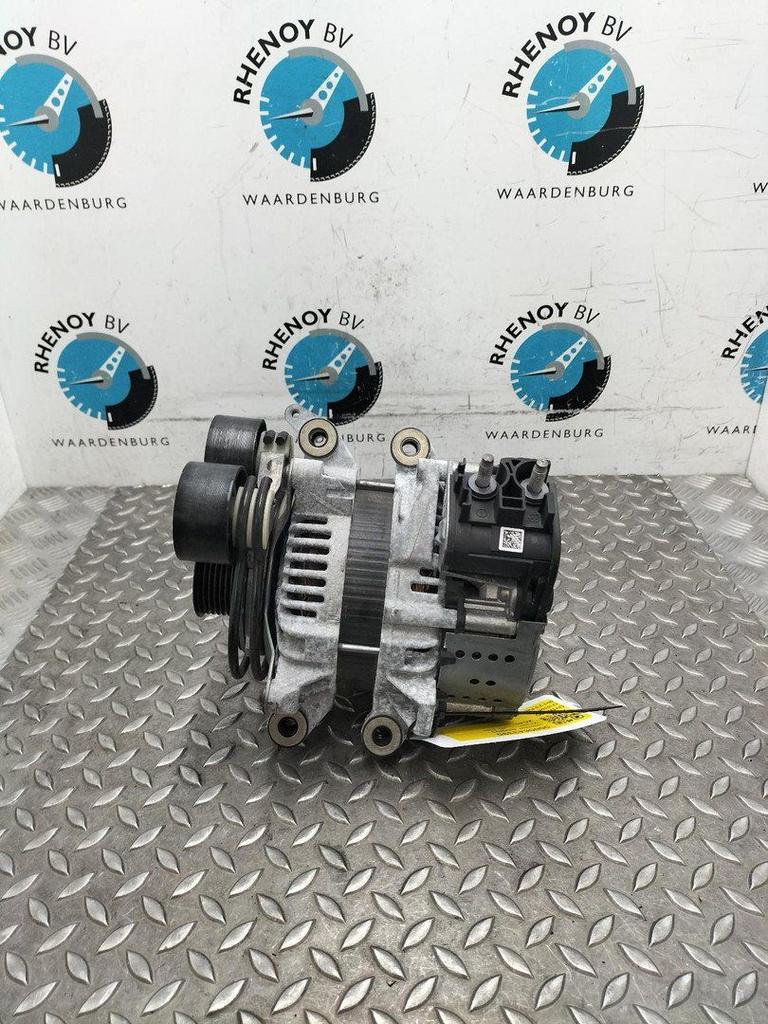 VOLVO XC40 DYNAMO 2021, Ophalen of Verzenden, Gebruikt, Stiba lid
