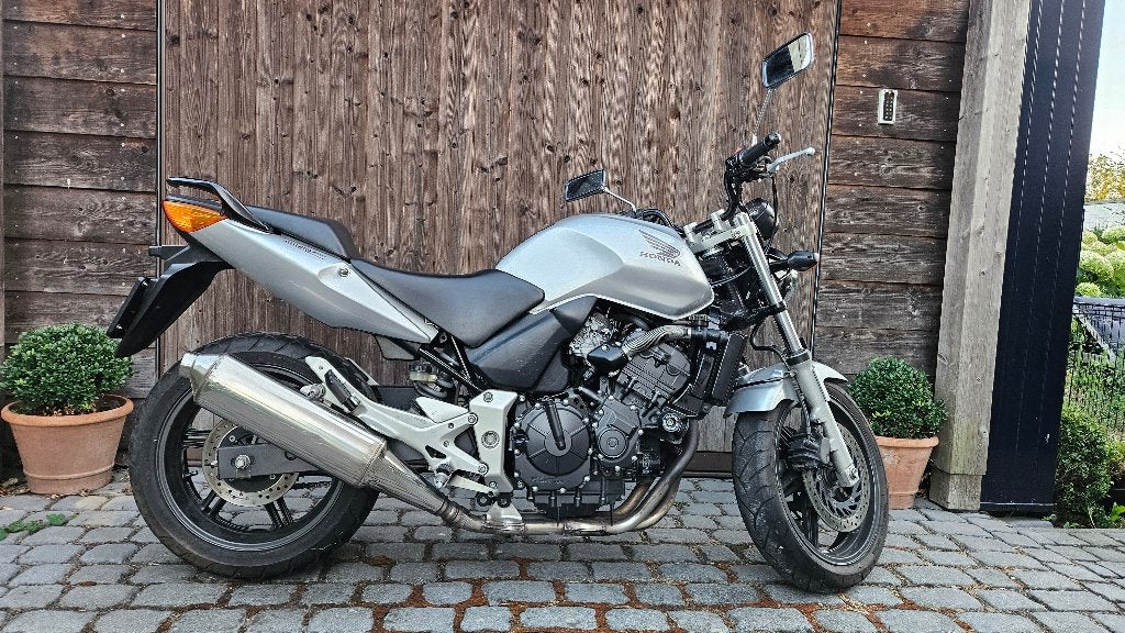 Honda CBF 600, 599 cm³, Occasion, Jusqu'à 11 kW, Particulier