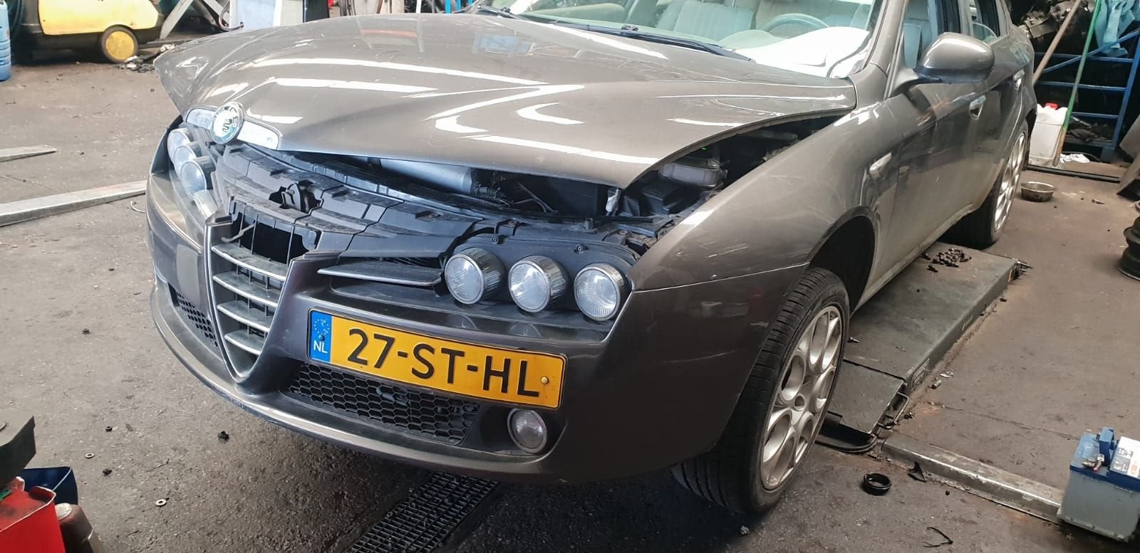 ALFA 159 VOORKOP   BUMPER MOTORKAP VOORSCHERMEN KOPLAMPEN  B, -, Utilisé, -, Avant