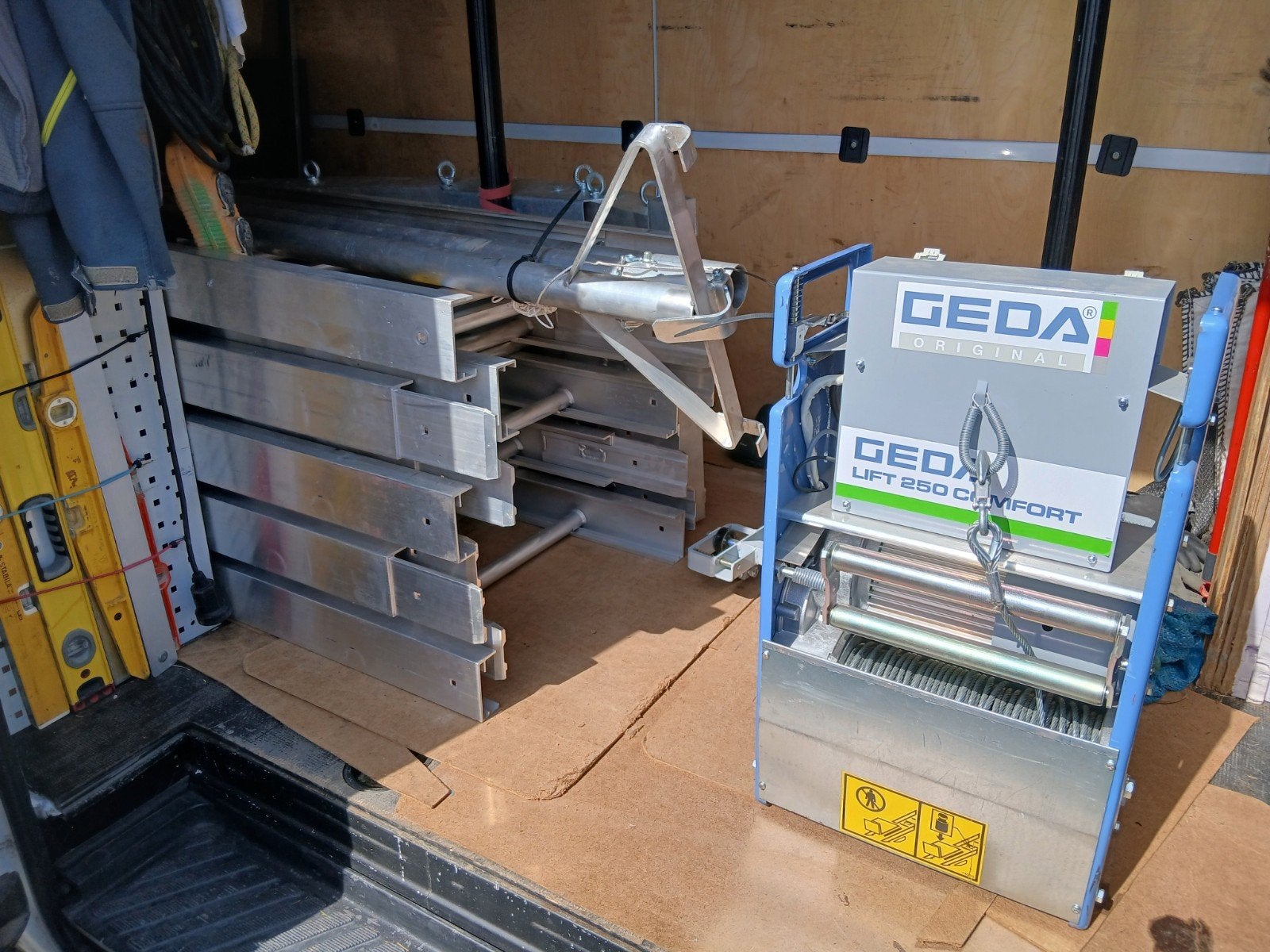 Monte-charge GEDA LIFT COMFORT 250KG COMPLET, 18M50. NEUF, Bricolage & Construction, Enlèvement
