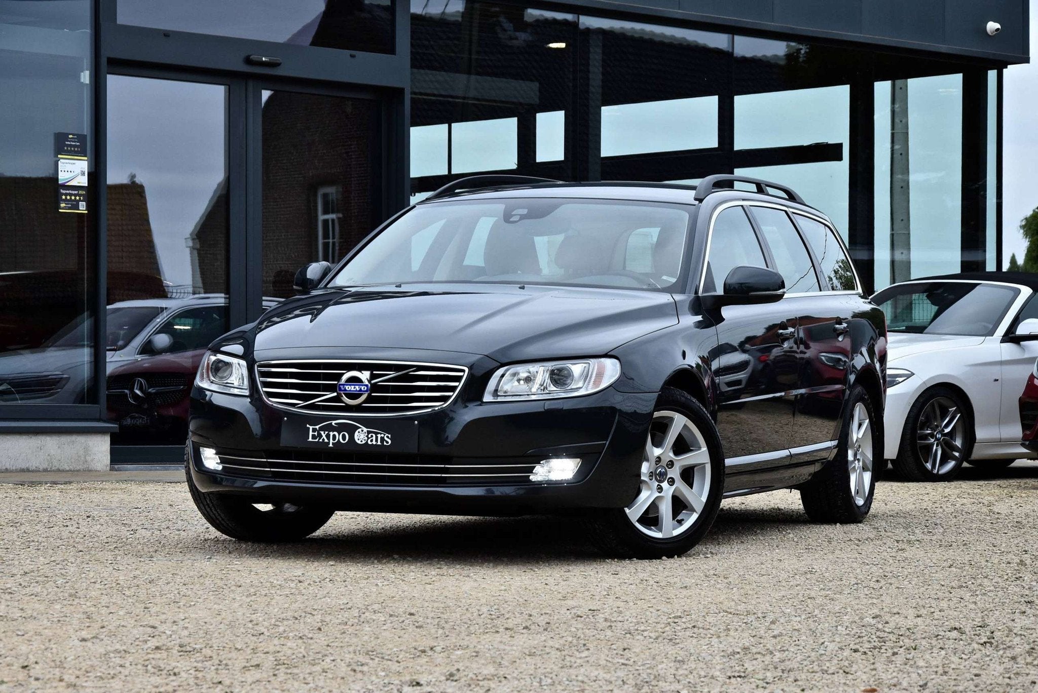 Volvo V70 V70 2.0 T5 Geartronic*GPS*LEDER*PDC*CRUISE*TREKHAA, Autos, Cuir, Argent ou Gris, Achat, Entreprise