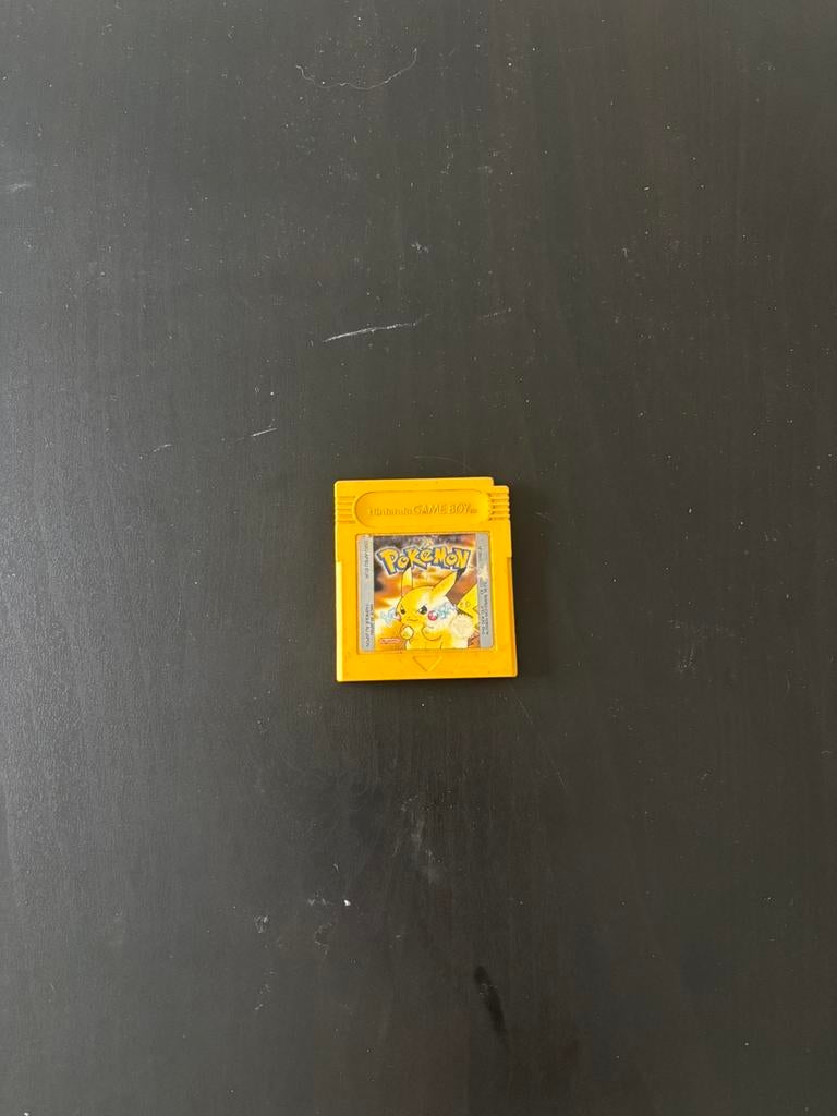 Pokemon yellow, Games en Spelcomputers, Games | Nintendo Game Boy, Ophalen of Verzenden, Zo goed als nieuw