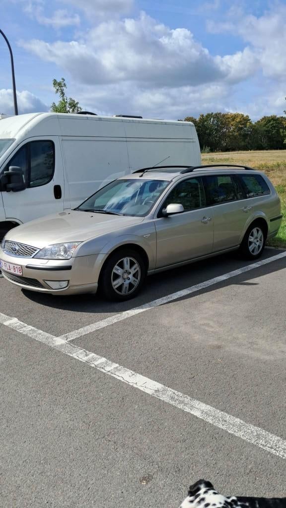 Mooie nostalgische Ford Mondeo Ghia, Auto's, Automaat, Zwart, Overige kleuren, Mondeo