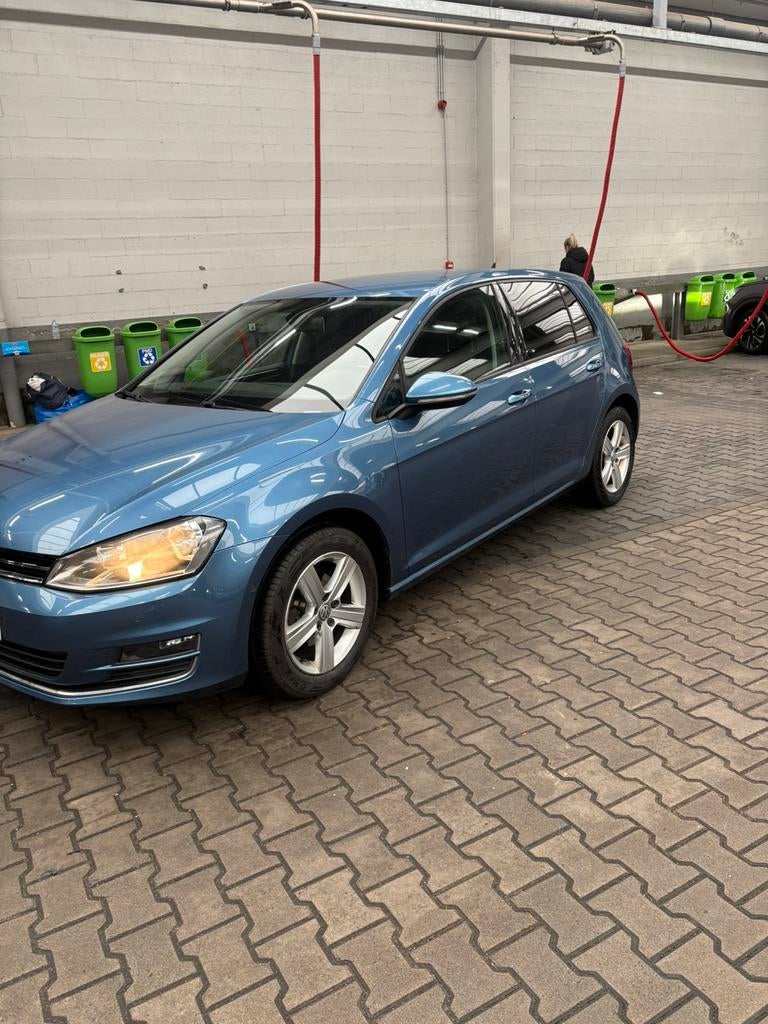 Golf 7 1200tsi blue motion 6bak, Autos, Volkswagen, Particulier, Golf, Essence, Enlèvement
