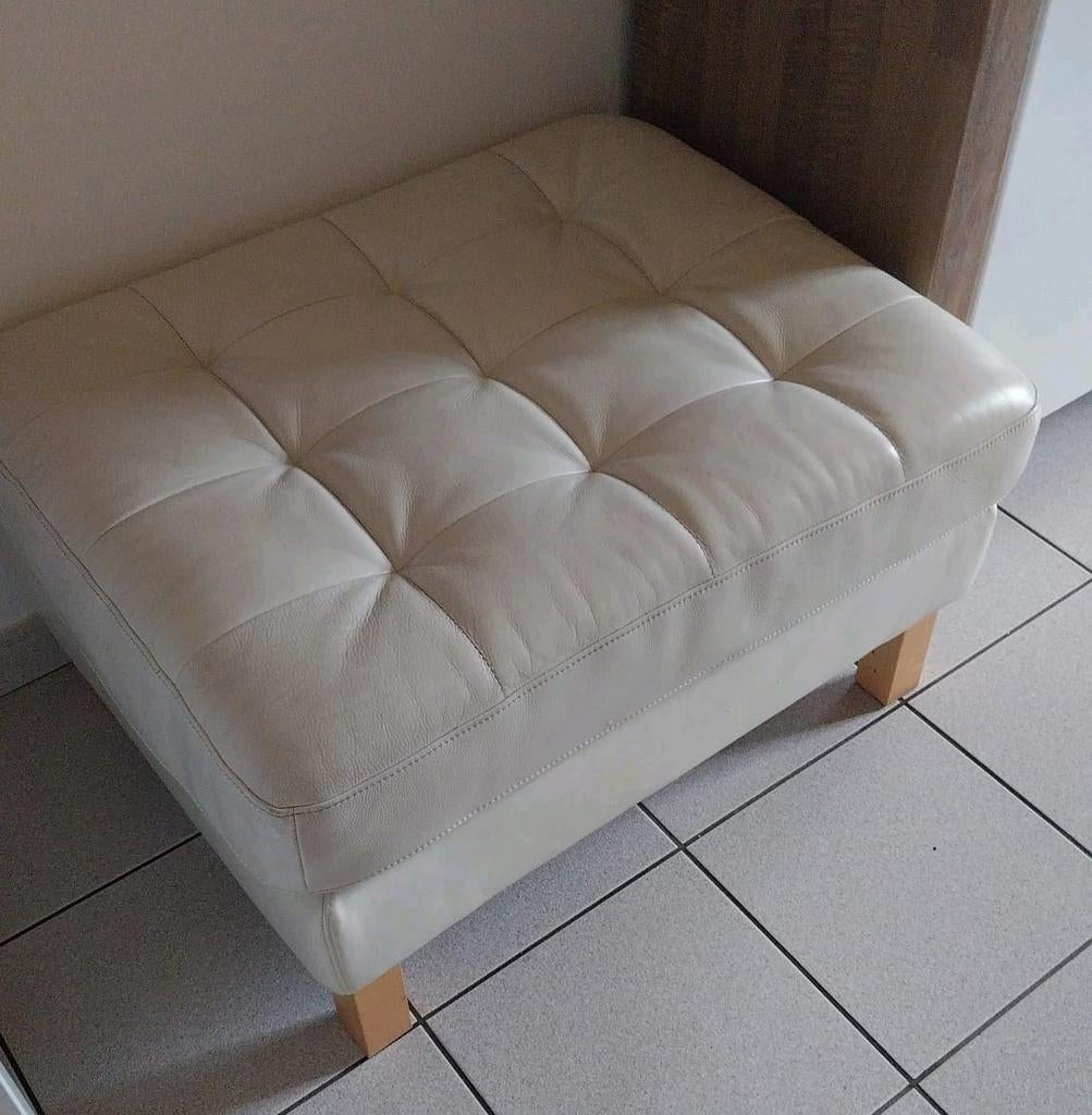 Witte leren poef/voetbank Ikea, Huis en Inrichting, Ophalen