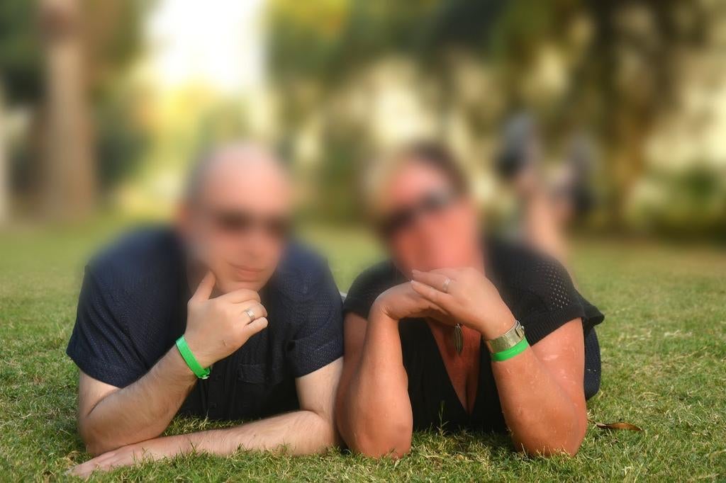 Leuk aangenaam koppel zoekt hartsvriendin