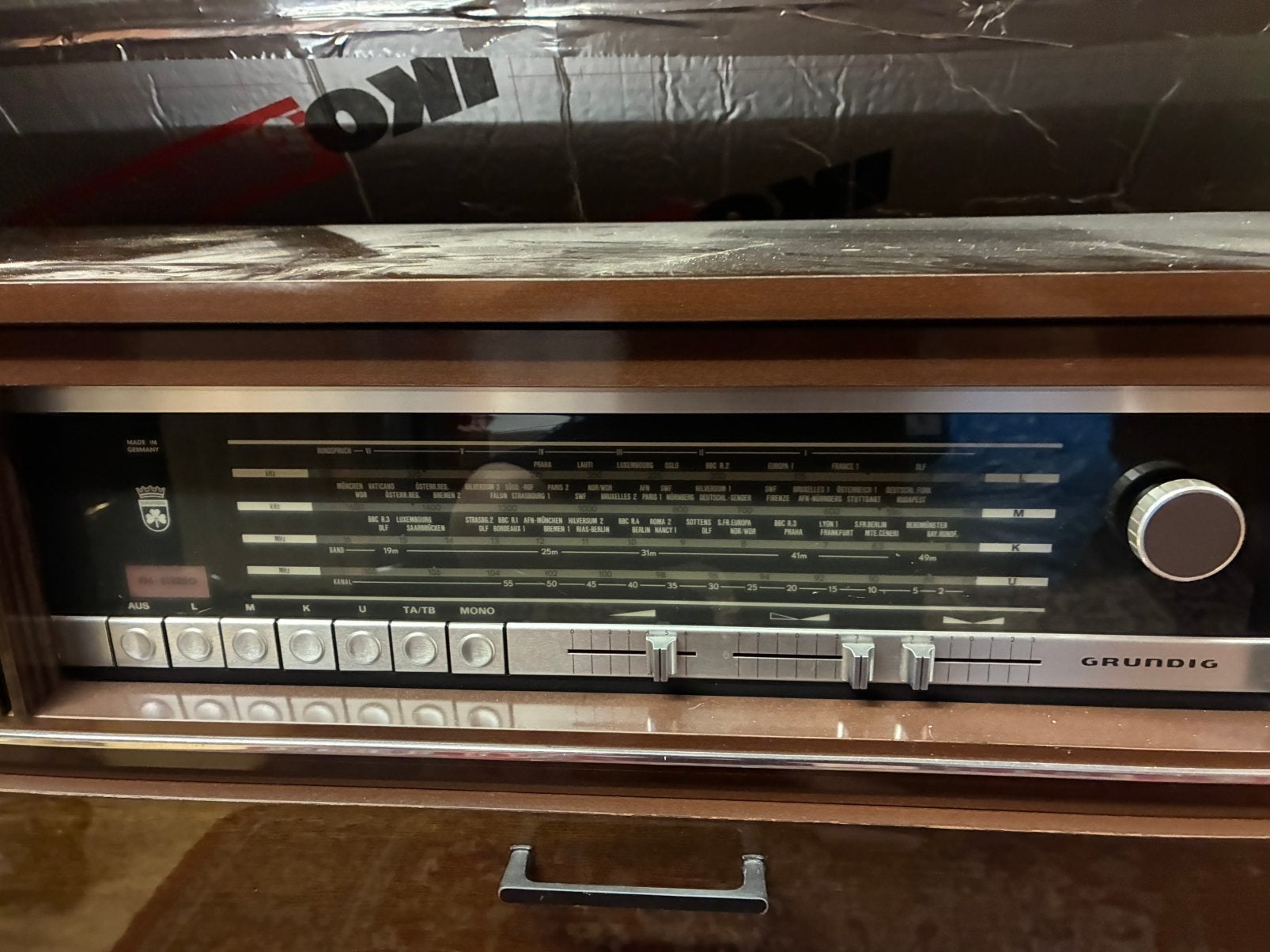 Grundig stereomeubel met platenspeler en radio (Mid-Century), Antiek en Kunst, Ophalen