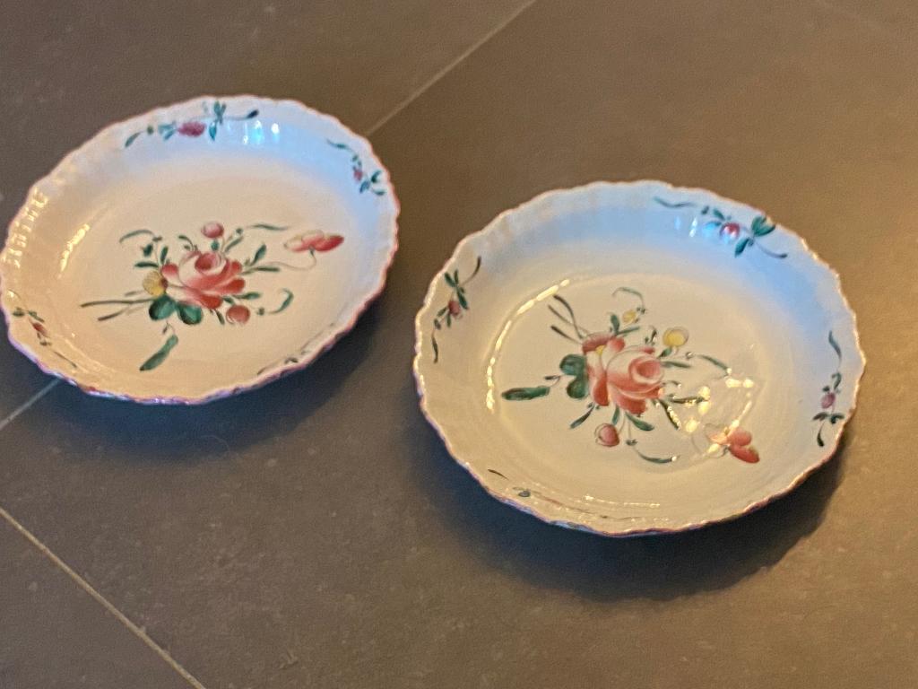 Moustiers 2 JATTES ASSIETTES XVIIIe Ferrat France Paire, Enlèvement ou Envoi
