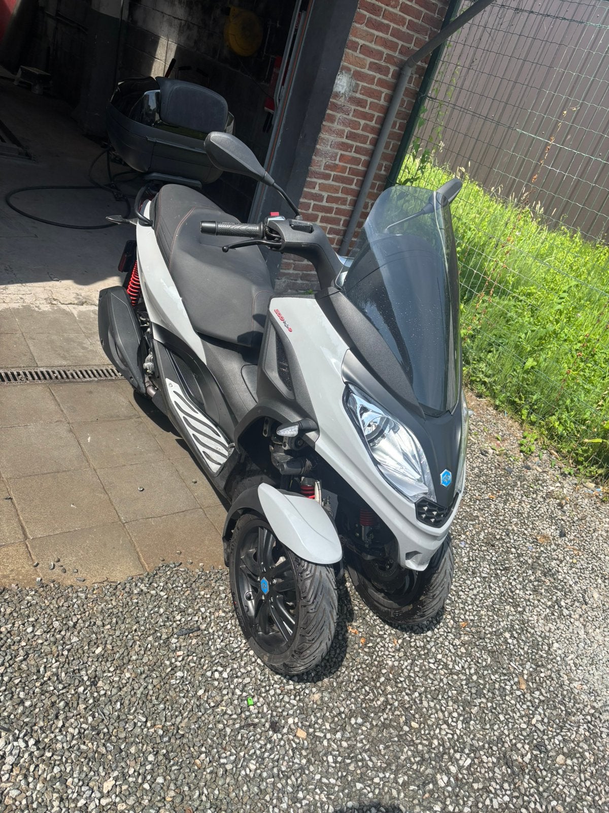 Gilera mp3 300cc hpe sport, Automaat, 300 cc, Occasion, Sport