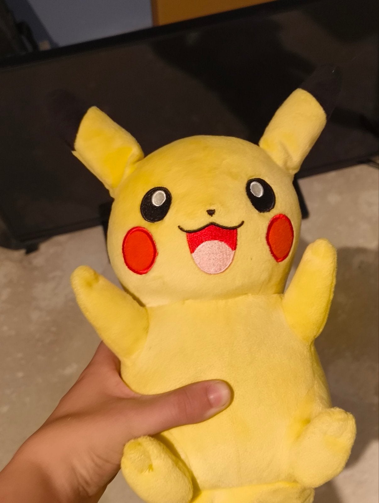 pokzmon pikachu, Ophalen, Gebruikt, Met geluid, Geel