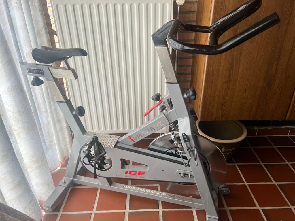 Vélo de spinning, Vélo de spinning, Enlèvement ou Envoi, Jambes, Utilisé