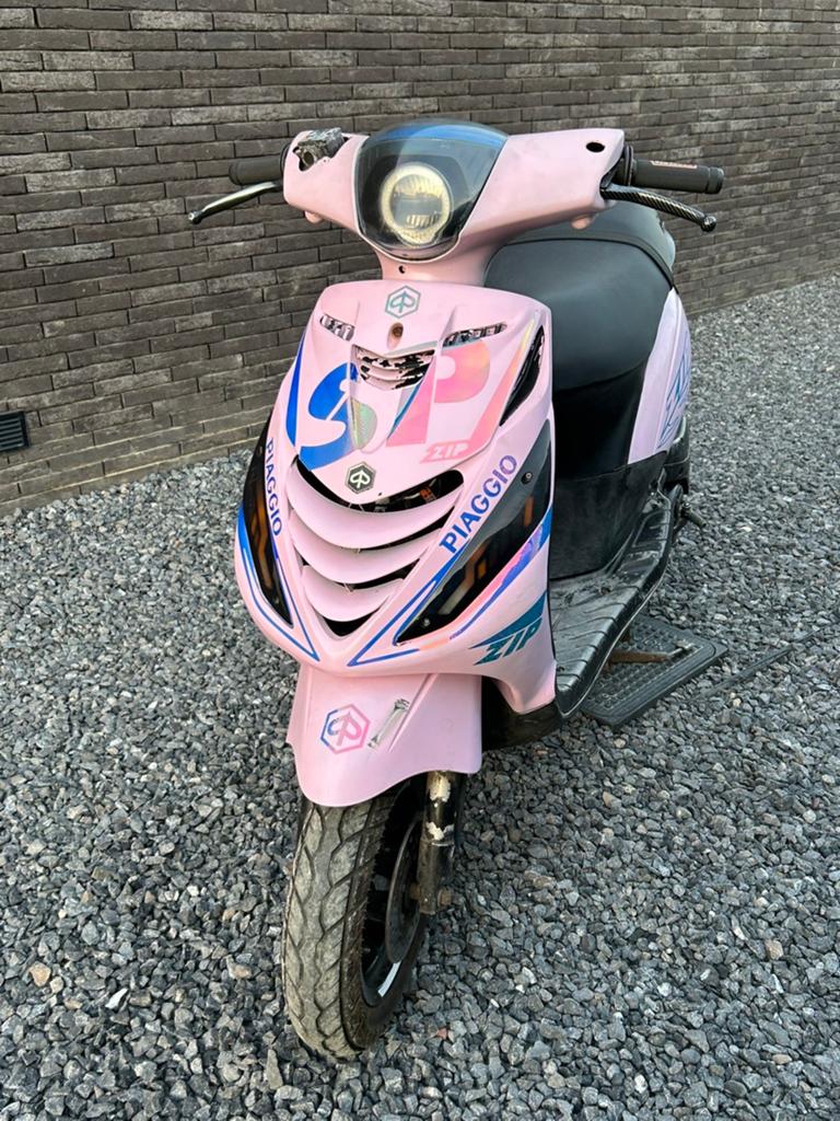 Piaggio zip 4t a klasse, Ophalen, Zo goed als nieuw, Zip