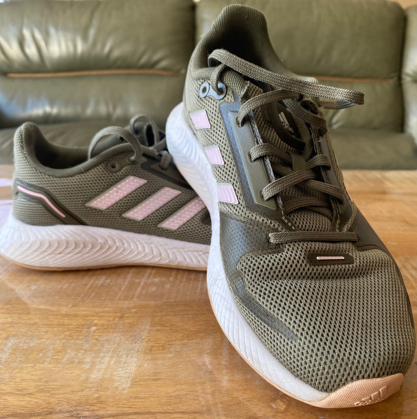 Basket Adidas, Vêtements | Femmes, Chaussures, Chaussures de sports, Porté, Vert, Enlèvement