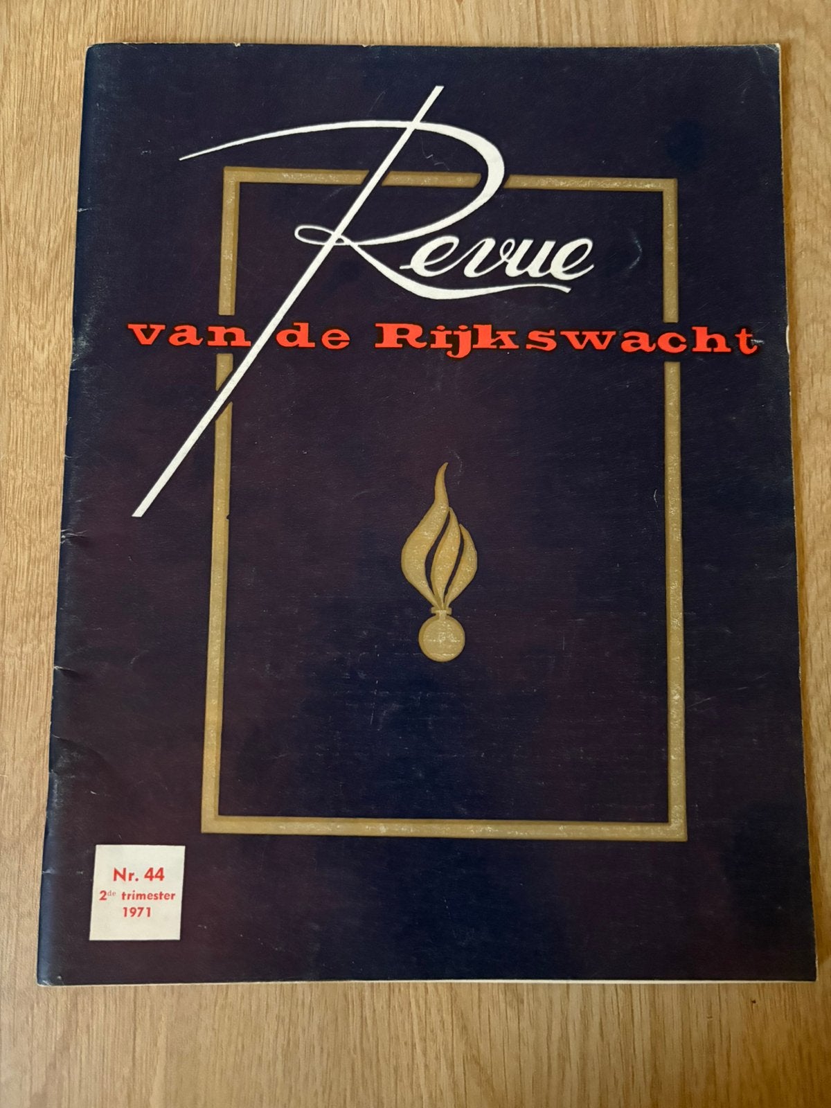 Revue van de Rijkswacht, Ophalen, Rijkswacht