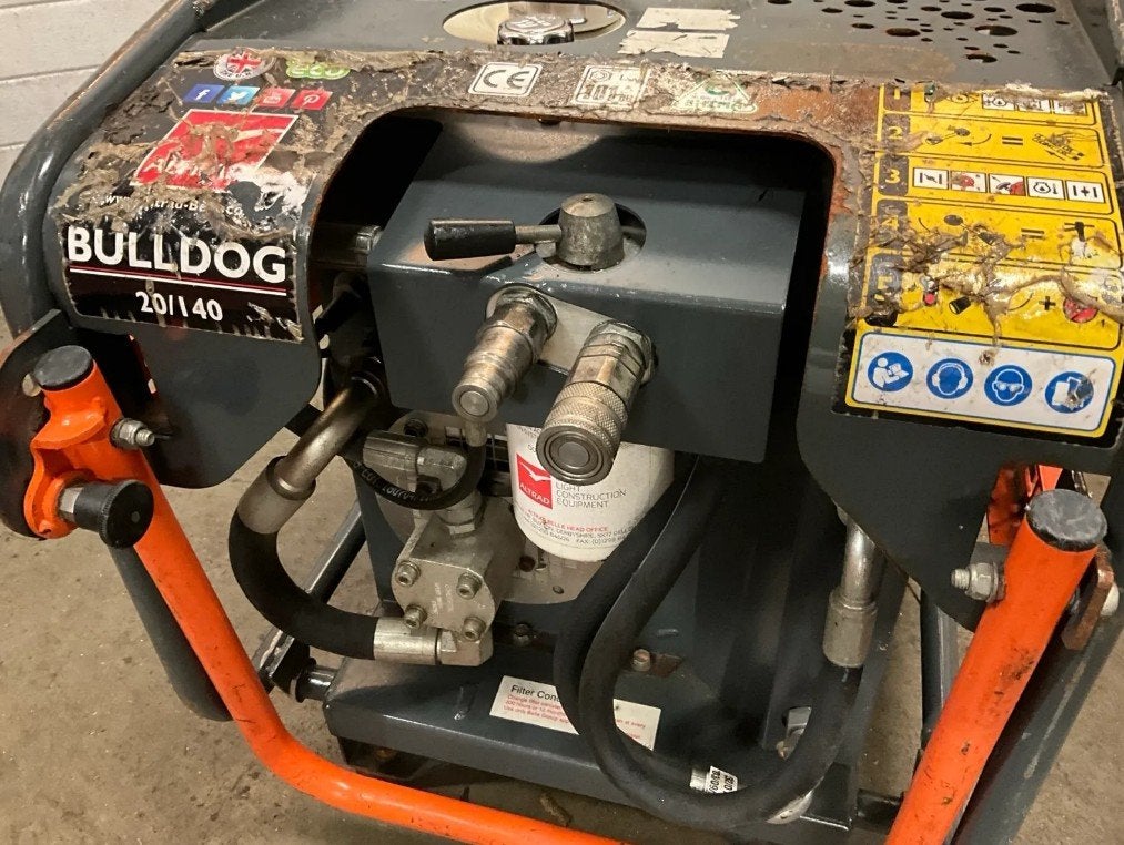 Belle altrad bulldog 20/140 hydraulisch aggregaat, Ophalen, Gebruikt, Benzine
