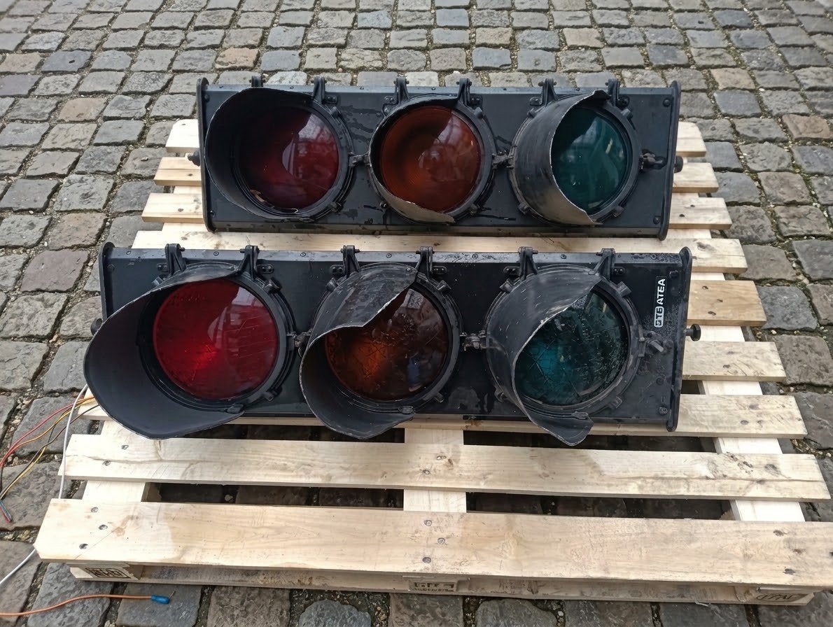 verkeerslichten groot 90cm x 30cm, Ophalen