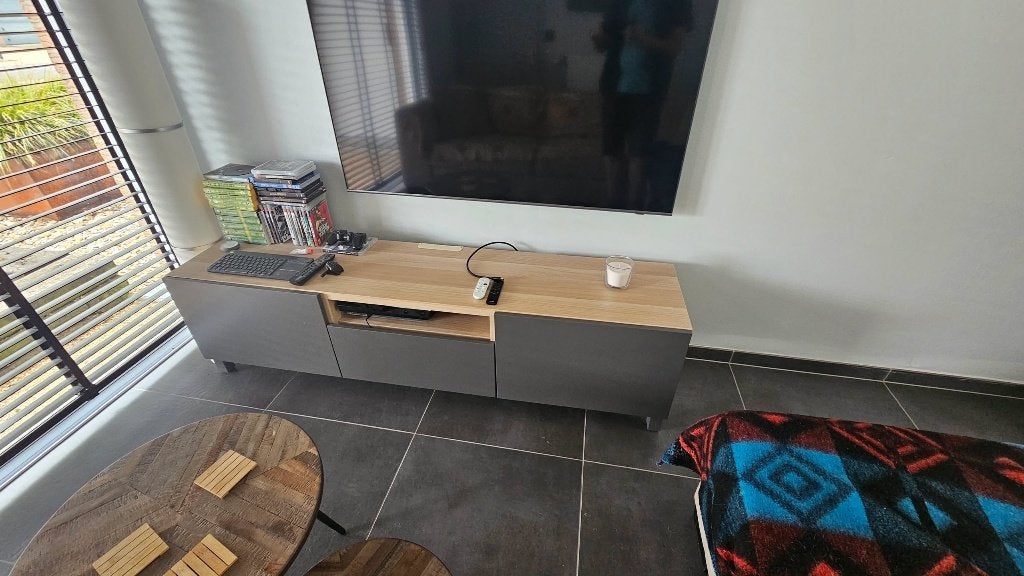 Tv Kastje, Ophalen, 150 tot 200 cm, Zo goed als nieuw, Minder dan 100 cm