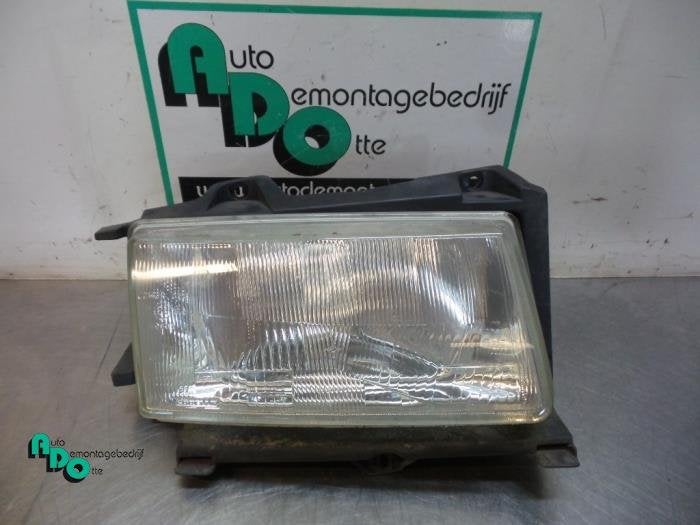 Phare droit d'un Peugeot Expert (Expert 95-), -, 3 mois de garantie, Utilisé, -
