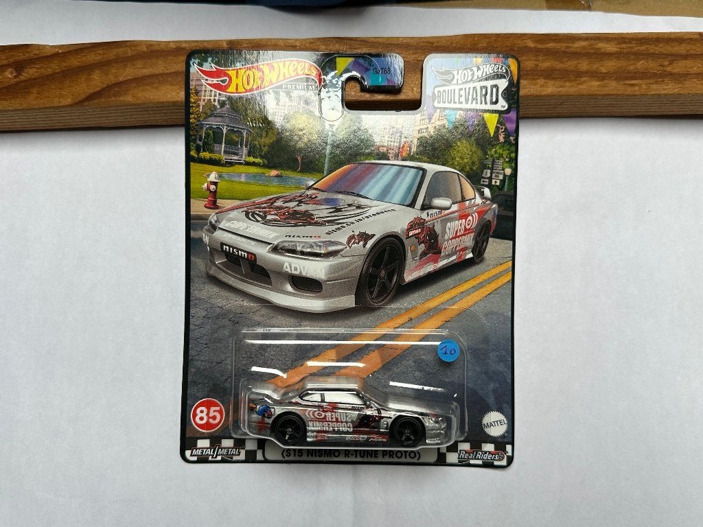 Hot Wheels Boulevard - Nissan Silvia Nismo R-Tune, Enlèvement ou Envoi, Neuf, Voiture