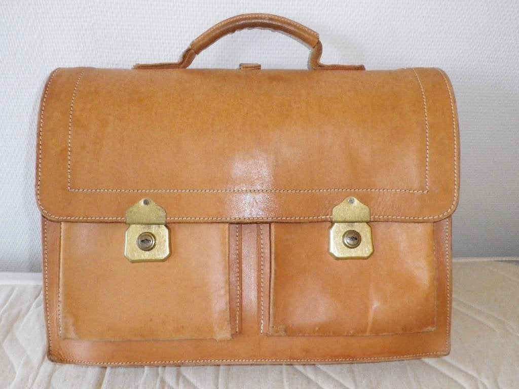 joli CARTABLE en cuir naturel, Bijoux, Sacs & Beauté, Sacs | Cartables, Enlèvement, Utilisé, Porte-documents ou Cartable, Cuir