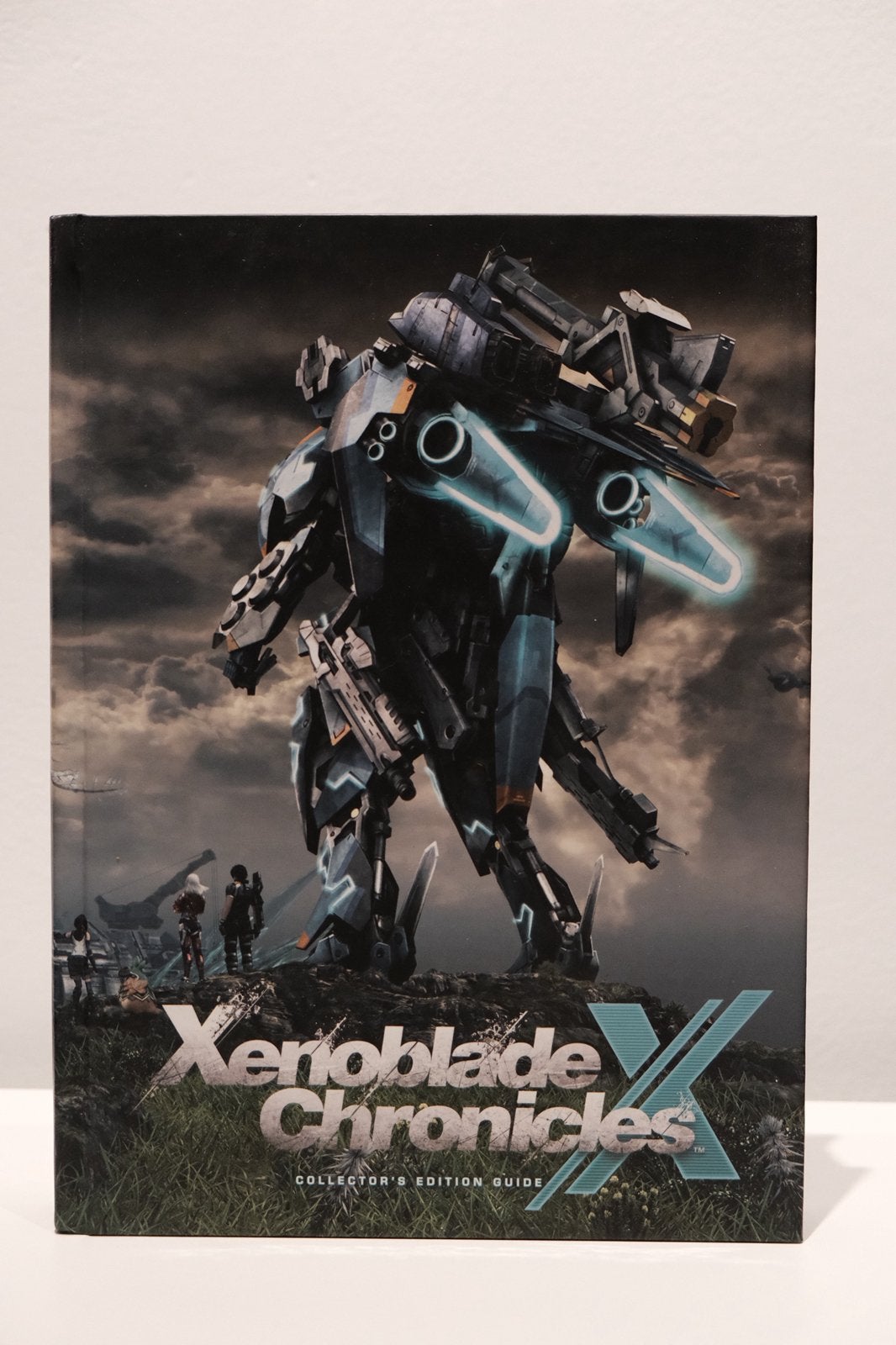 Xenoblade Chronicles Collector’s edition guide, Ophalen of Verzenden, Zo goed als nieuw