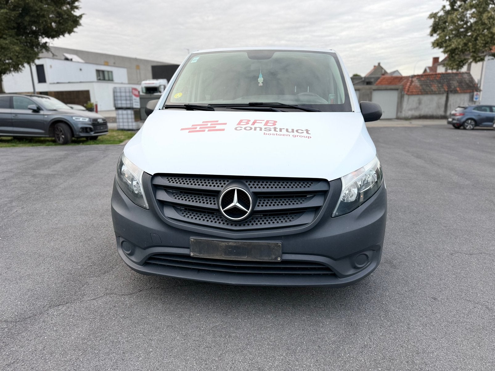 Te koop Mercedes Vito 1.6 cdi km197000 jaar 2016, Voorwielaandrijving, Wit, Bedrijf, 5 deurs