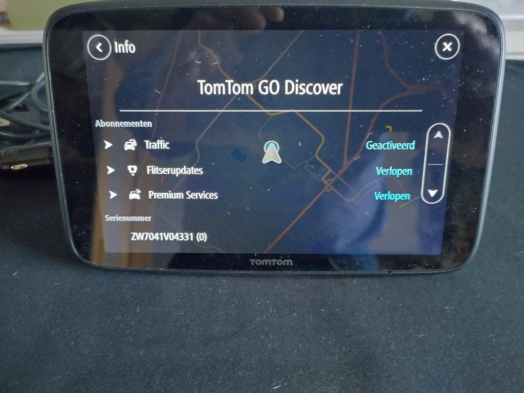 Tomtom Discover 7 pouces World avec cordon porte-fenêtre, Enlèvement ou Envoi