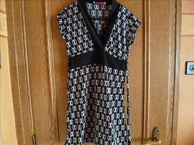 topje maat S - M, Kleding | Dames, Topjes, Meerkleurig, Ophalen of Verzenden, Zo goed als nieuw, Maat 36 (S)