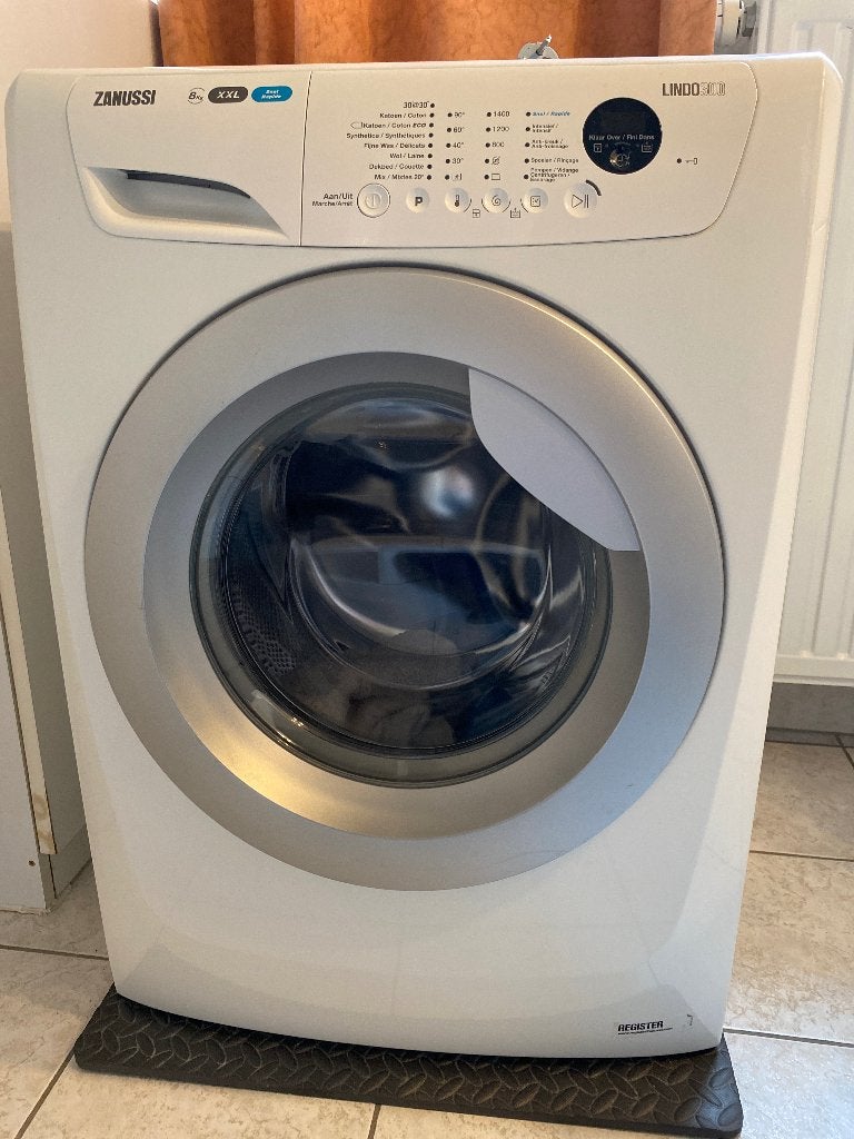 Wasmachine Zanussi, Ophalen, 1200 tot 1600 toeren, Minder dan 85 cm, Handwasprogramma