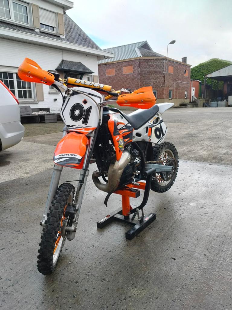 Ktm 65sx volledig gereviseerd, Fietsen en Brommers, Brommers | Crossbrommers, Ophalen