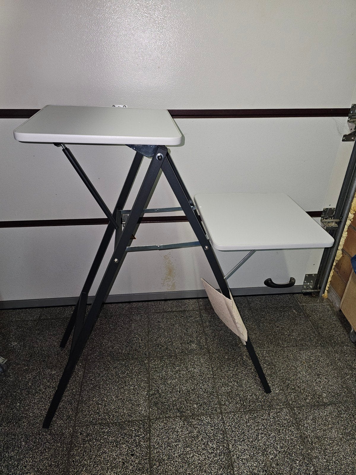 2 nieuwe projectietafel, TV, Hi-fi & Vidéo, Projecteurs dias, Enlèvement, Neuf