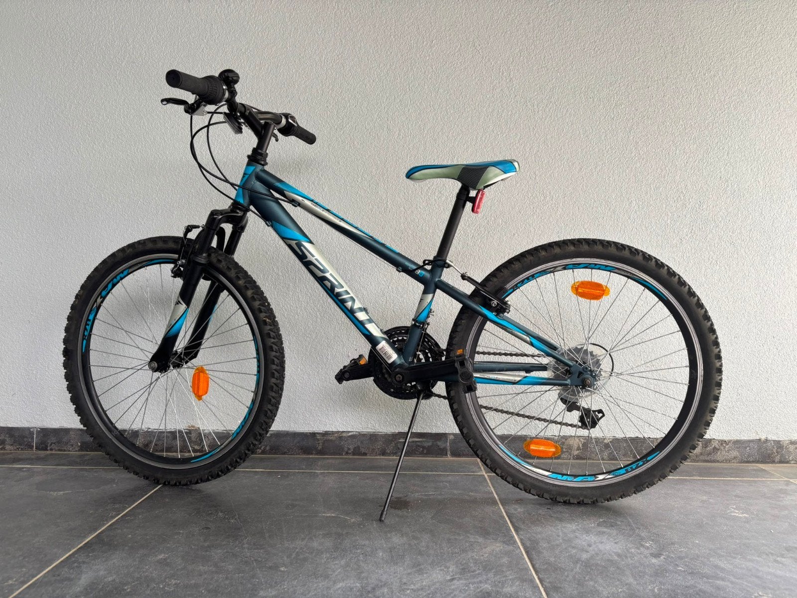 Mountainbike blauw 24 inch 18 versnellingen, Fietsen en Brommers, Ophalen, Zo goed als nieuw, 24 inch, Versnellingen